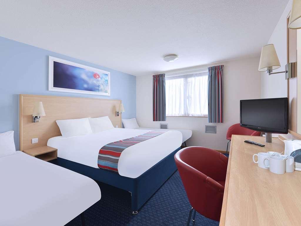 Travelodge Preston Chorley Chorley  Szoba fotó